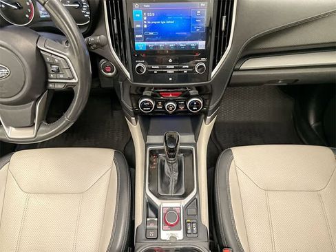 Used 2020 Subaru Forester Limited image 28