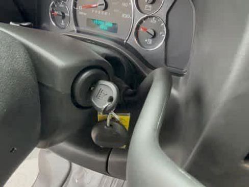 New 2025 Chevrolet Express 2500 w/ Driver Convenience Package RWD image 10