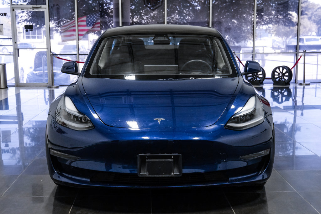 Used 2023 Tesla Model 3 Performance AWD/4WD image 6