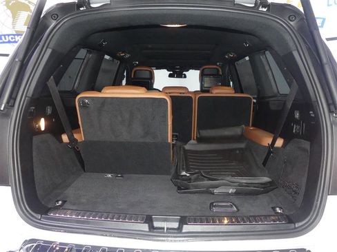 Used 2017 Mercedes-Benz GLS 550 4MATIC image 9