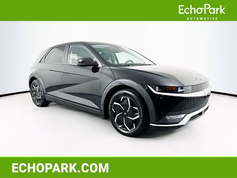 Used 2024 Hyundai Ioniq 5 SEL image 1