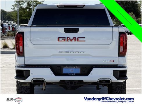 Used 2025 GMC Sierra 1500 AT4 AWD/4WD image 5