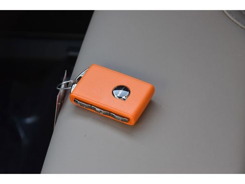 New 2026 Volvo XC90 B6 Plus w/ Protection Package Premier image 39