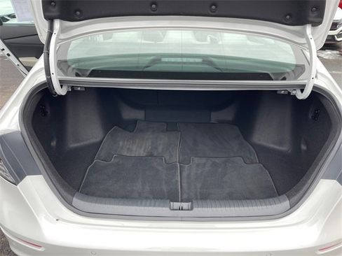 Certified 2024 Honda Accord EX-L image 17