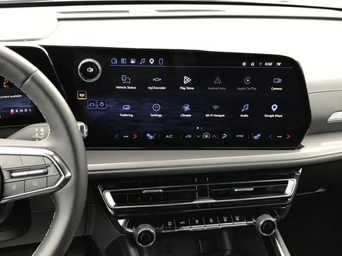 Certified 2026 Chevrolet Traverse LT AWD/4WD image 10