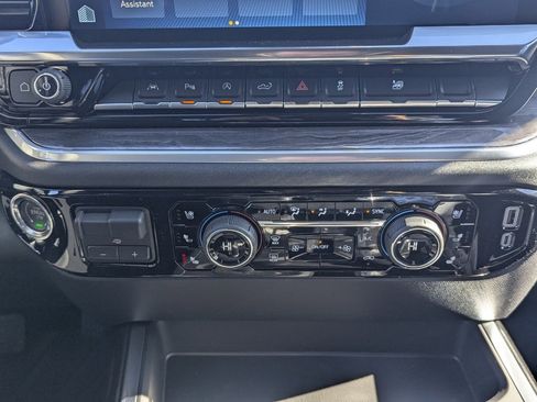 New 2026 Chevrolet Silverado 1500 LTZ w/ Technology Package image 27