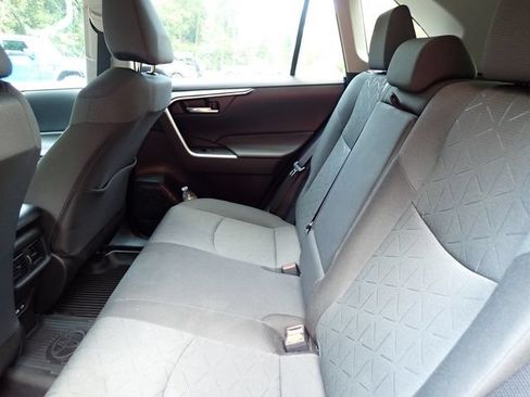 Used 2025 Toyota RAV4 XLE w/ Convenience Package AWD/4WD image 11
