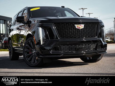 Used 2025 Cadillac Escalade V image 1