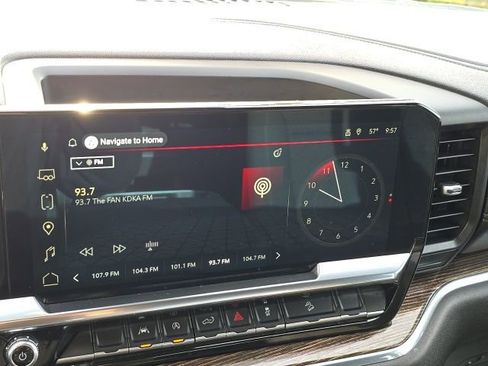 Certified 2023 GMC Sierra 1500 Elevation image 15