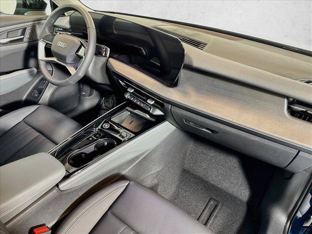 New 2026 Audi Q3 quattro 2.0T AWD/4WD image 27