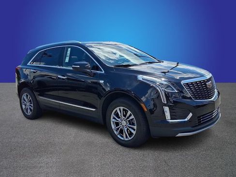 Used 2023 Cadillac XT5 Premium Luxury FWD image 2