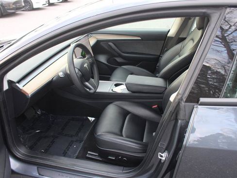 Used 2022 Tesla Model 3 Long Range AWD/4WD image 8