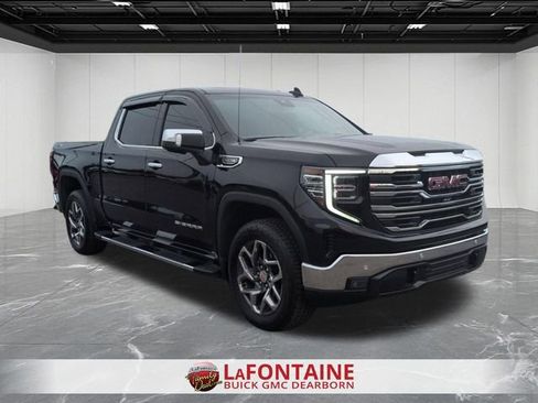 Used 2025 GMC Sierra 1500 SLT w/ SLT Premium Plus Package AWD/4WD image 7