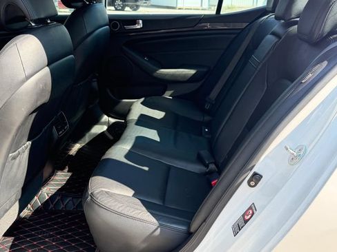 Used 2014 Kia Cadenza Premium FWD image 12