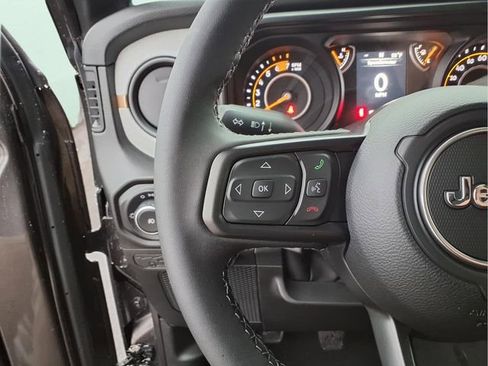 New 2026 Jeep Wrangler Unlimited Sport AWD/4WD image 19