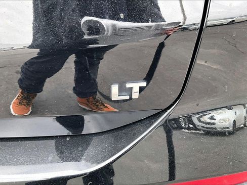 Used 2024 Chevrolet Equinox LT w/ LPO, Floor Liner Package image 8