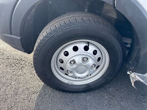 Used 2023 Ford Transit 250 Low Roof AWD w/ Exterior Upgrade Package image 15