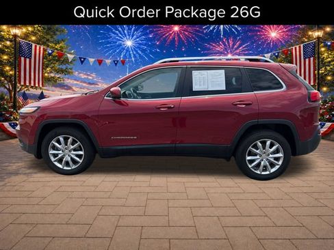 Used 2015 Jeep Cherokee Limited w/ Luxury Group AWD/4WD image 4