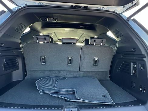 New 2026 Chevrolet Traverse RS image 10