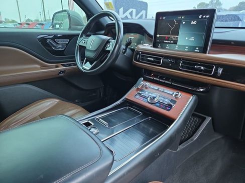 Used 2021 Lincoln Aviator Reserve w/ Equipment Group 208A image 19
