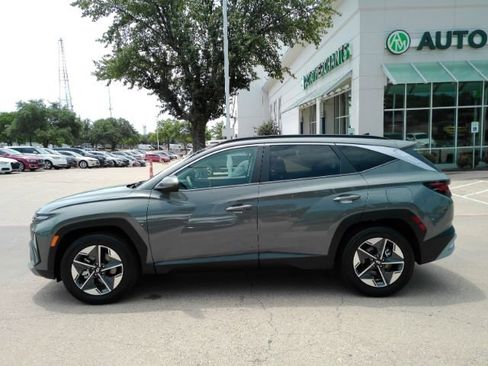 Used 2026 Hyundai Tucson SEL FWD image 12