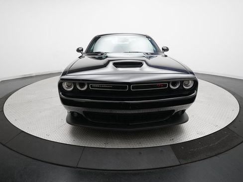 Used 2023 Dodge Challenger R/T w/ Plus Package image 11