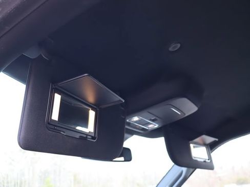 Used 2021 Ford F150 Lariat w/ Equipment Group 502A High image 28