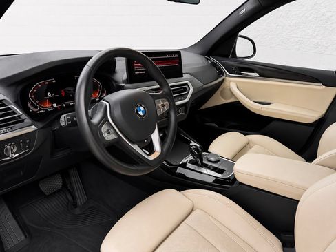 Used 2023 BMW X3 sDrive30i w/ Premium Package RWD image 2