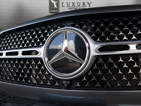 Used 2024 Mercedes-Benz GLE 350 4MATIC image 14