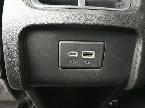 Used 2023 Chevrolet Blazer LT image 27