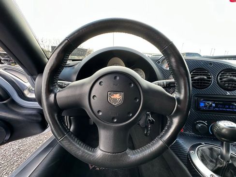 Used 2005 Dodge Viper SRT-10 image 7