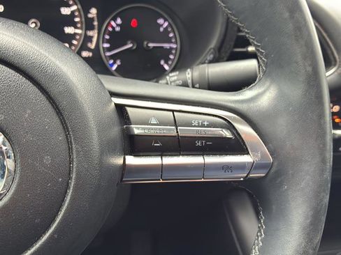 Used 2020 MAZDA MAZDA3 Premium w/ Leather, Moonroof, image 13