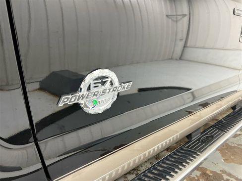 Used 2011 Ford F350 Lariat w/ Lariat Interior Pkg image 20