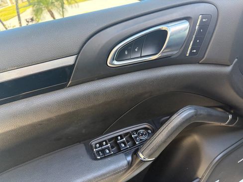 Used 2015 Porsche Cayenne Diesel image 70