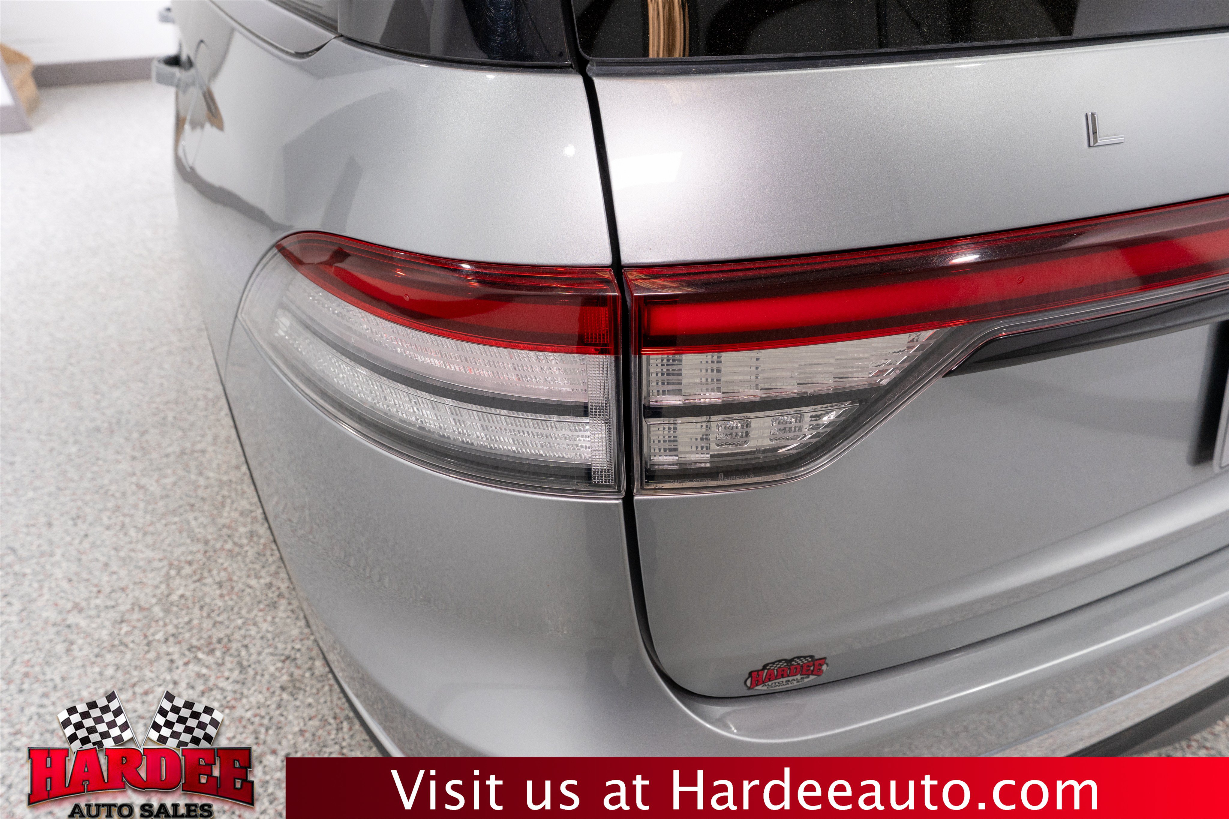 Used 2020 Lincoln Aviator Reserve w/ Equipment Group 202A AWD/4WD image 9