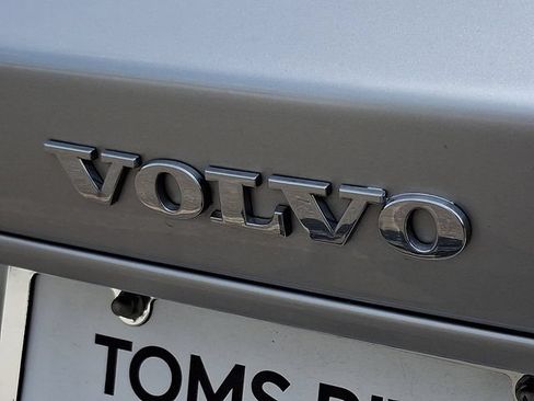 Used 2001 Volvo C70 LT FWD image 29