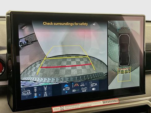 Certified 2026 Toyota 4Runner TRD Off-Road Premium AWD/4WD image 12