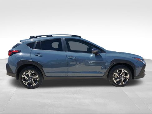 Used 2024 Subaru Crosstrek 2.0i Premium AWD/4WD image 4