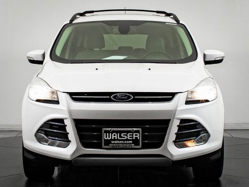 Used 2013 Ford Escape SEL image 2