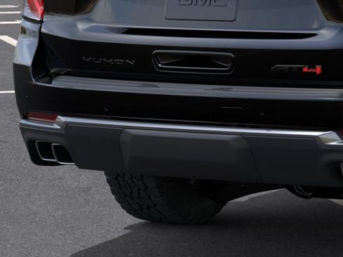 New 2026 GMC Yukon XL AT4 w/ AT4 Premium Plus Package AWD/4WD image 14