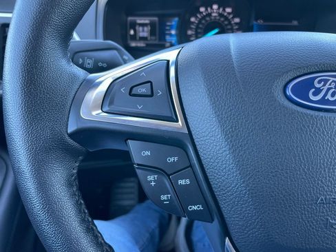 Used 2022 Ford Edge SEL w/ Convenience Package AWD/4WD image 19