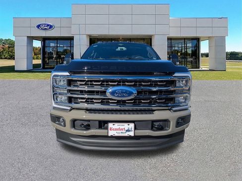 New 2026 Ford F350 King Ranch w/ FX4 Off-Road Package AWD/4WD image 10