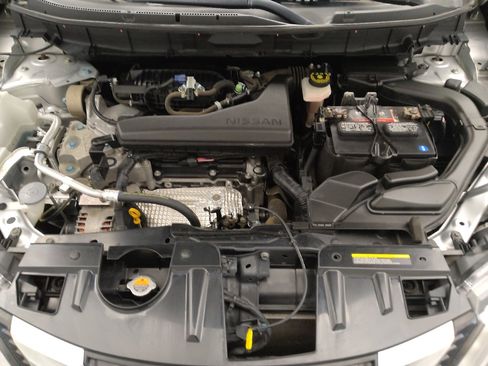 Used 2018 Nissan Rogue S FWD image 30