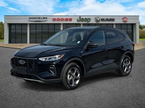 Used 2025 Ford Escape ST-Line image 9