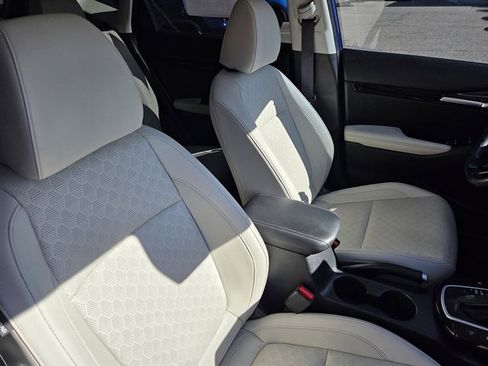 Used 2021 Kia Seltos EX image 7