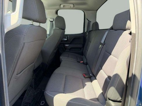 Used 2019 GMC Sierra 1500 SLE w/ SLE Value Package AWD/4WD image 22