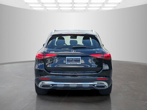 Used 2023 Mercedes-Benz GLC 300 4MATIC image 5