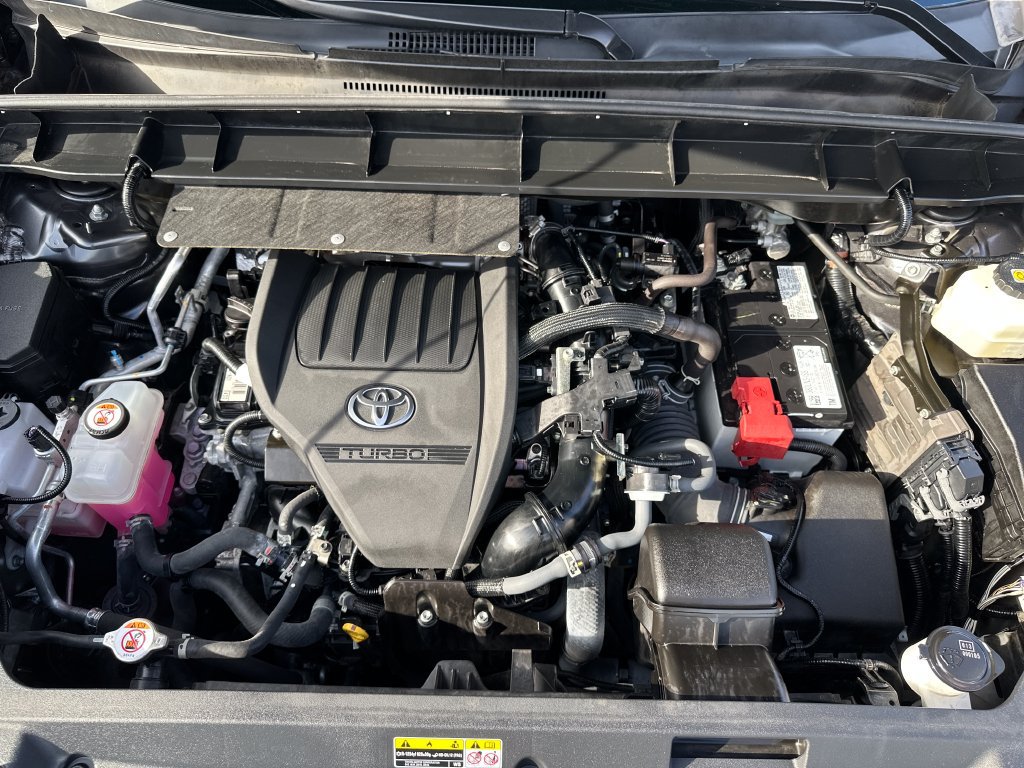 Used 2023 Toyota Highlander XLE AWD/4WD image 29