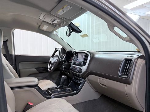Used 2016 GMC Canyon SLE RWD image 31