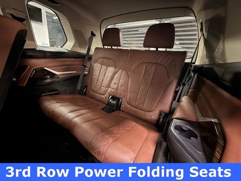 Used 2020 BMW X7 xDrive40i w/ Executive Package image 18